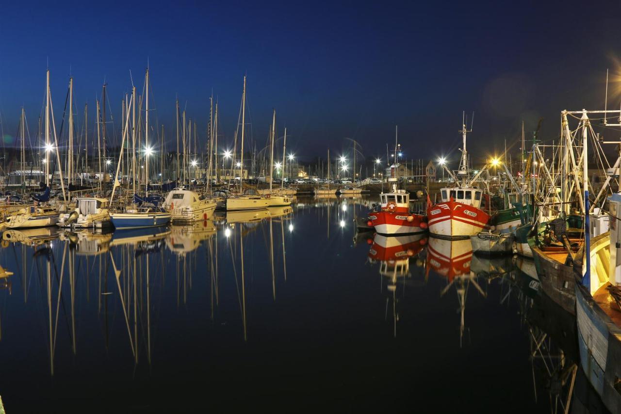 Chambres D'Hotes "Le Clos De La Baie" Paimpol Bagian luar foto