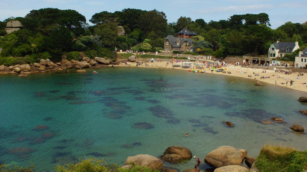 Chambres D'Hotes "Le Clos De La Baie" Paimpol Bagian luar foto