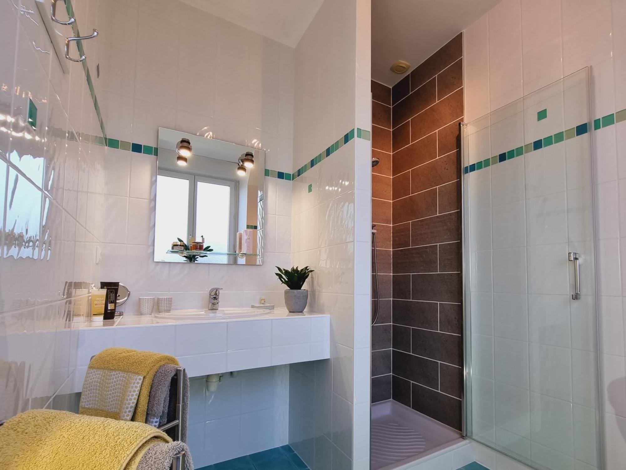 Chambres D'Hotes "Le Clos De La Baie" Paimpol Ruang foto