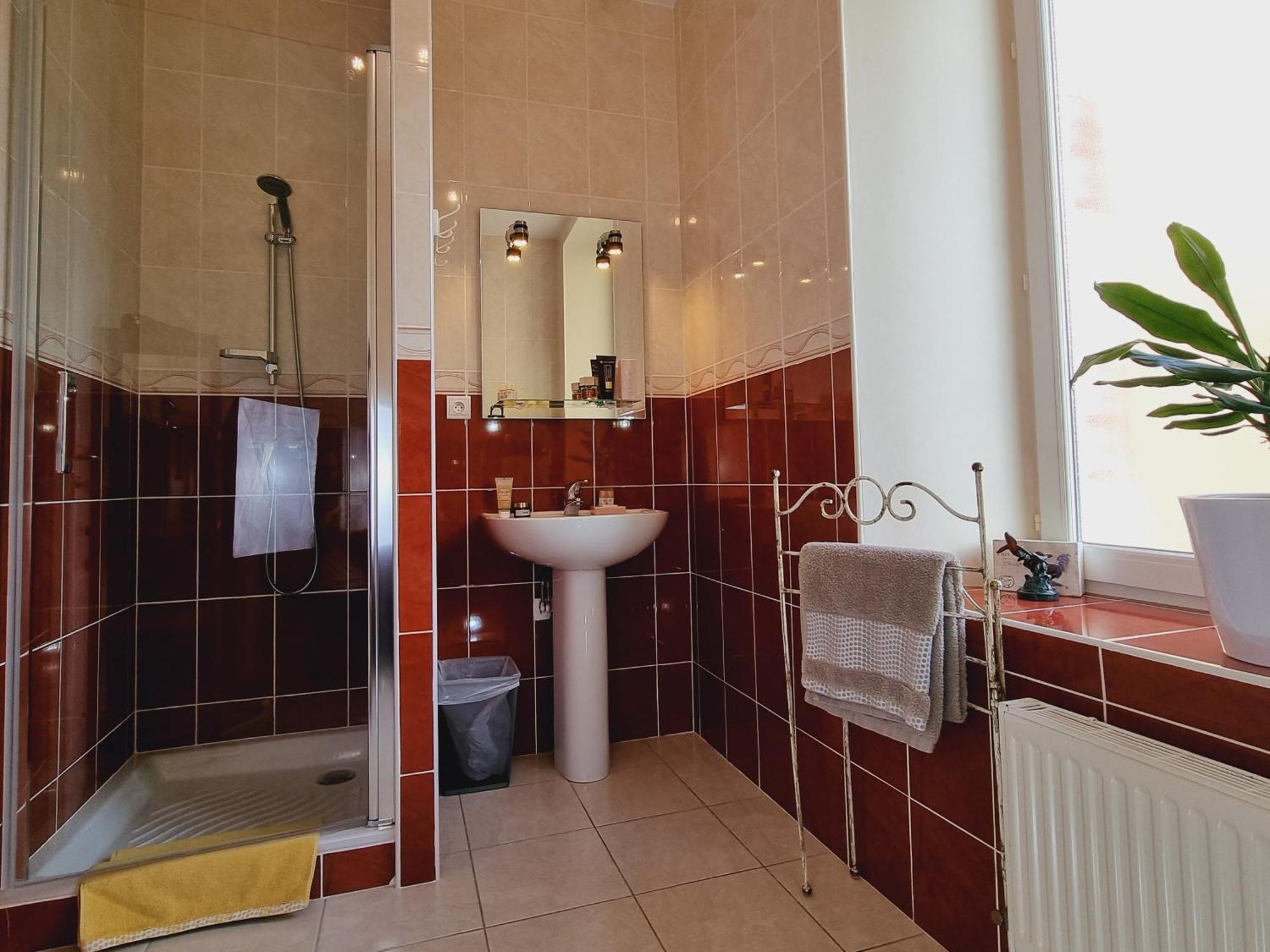 Chambres D'Hotes "Le Clos De La Baie" Paimpol Ruang foto